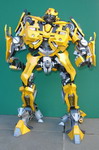 Roboter Bumblebee Papiermodell